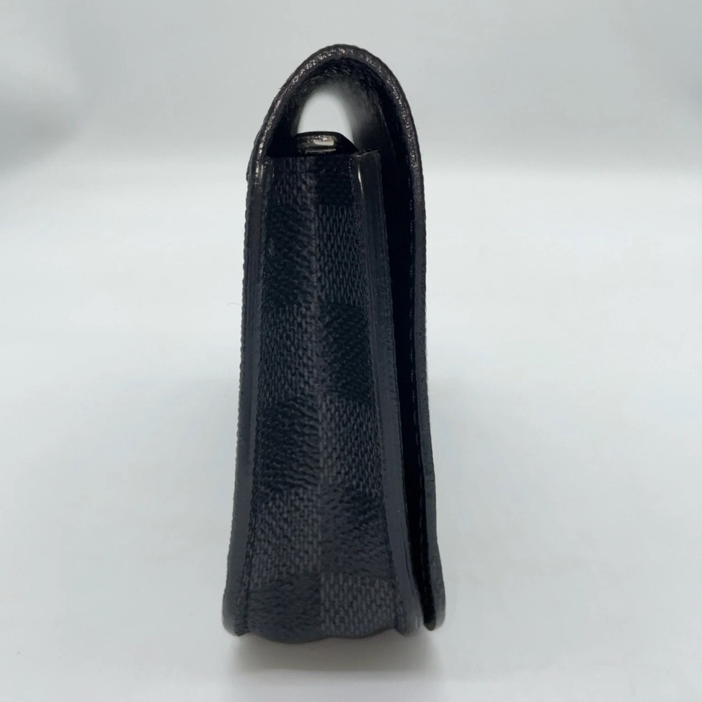 LouisVuitton DamierGraphite Santur Pochette Waist bag or Sling Bag - Picture 6 of 17
